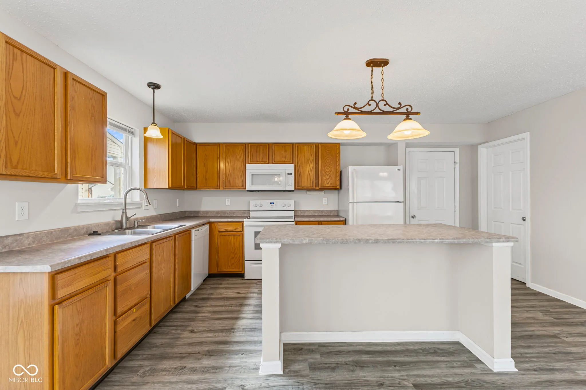 Indianapolis, Indiana 46239, United States, 3 Bedrooms Bedrooms, ,3 BathroomsBathrooms,Residential,Active,198345