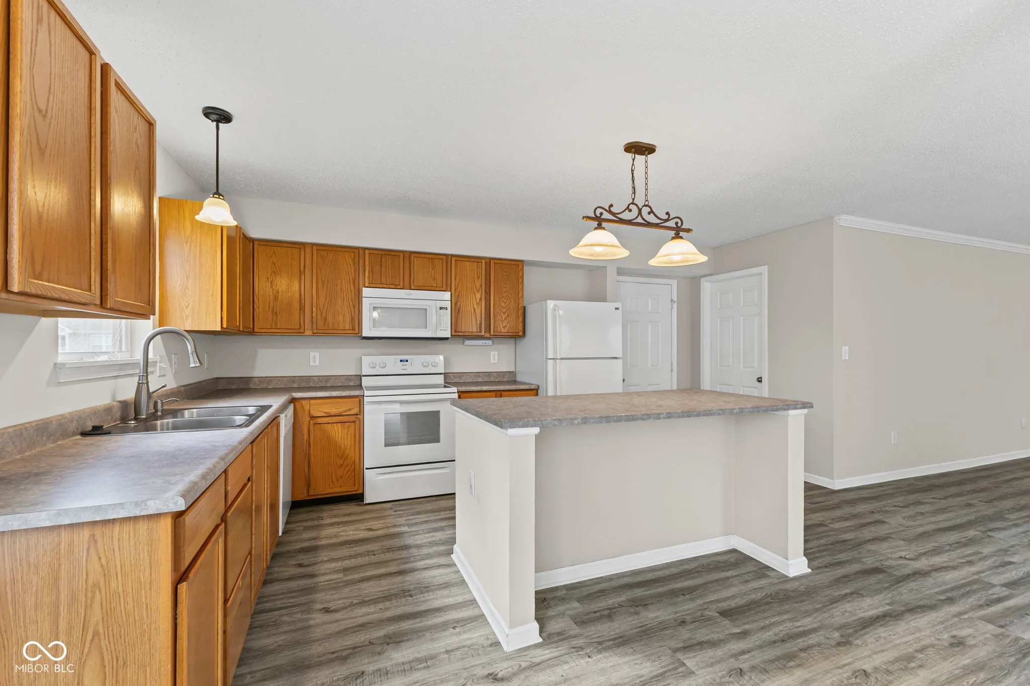 Indianapolis, Indiana 46239, United States, 3 Bedrooms Bedrooms, ,3 BathroomsBathrooms,Residential,Active,198345