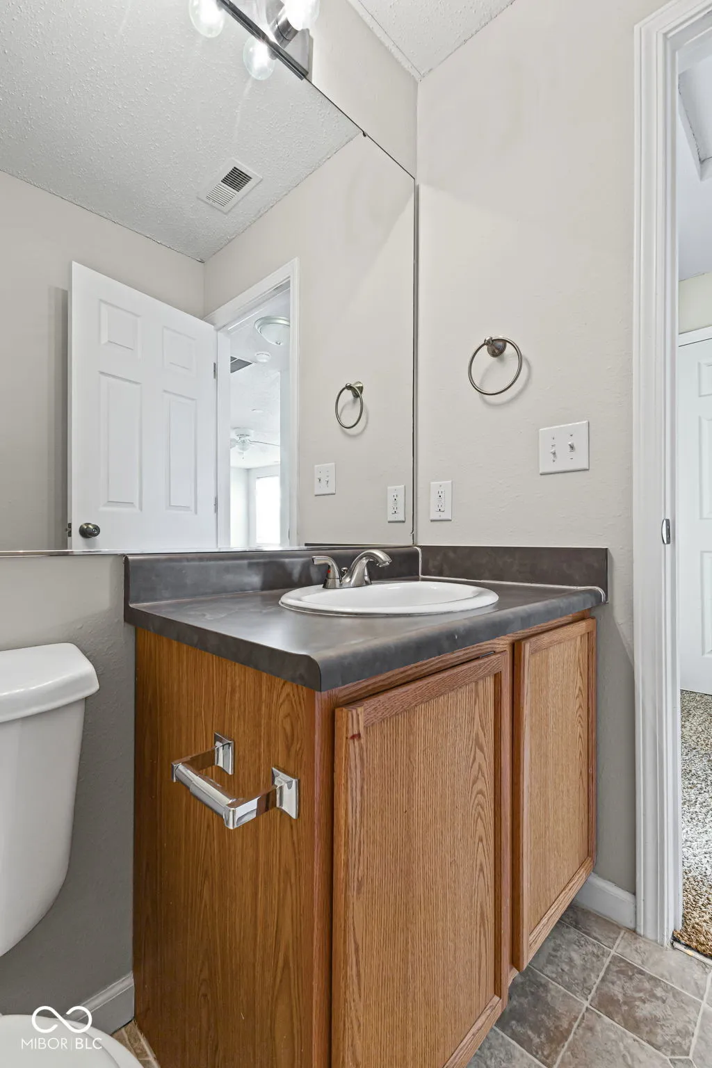 Indianapolis, Indiana 46239, United States, 3 Bedrooms Bedrooms, ,3 BathroomsBathrooms,Residential,Active,198345