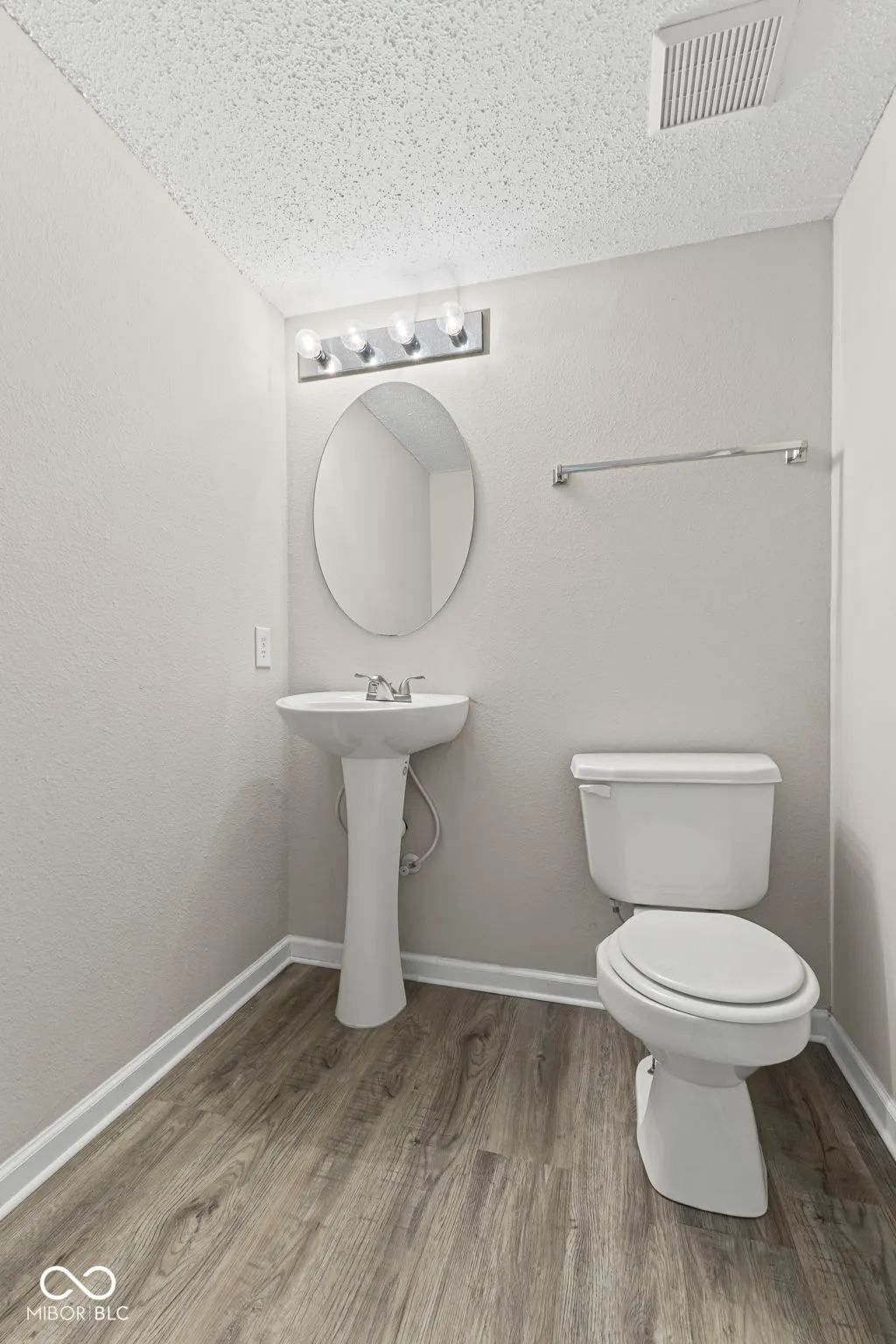 Indianapolis, Indiana 46239, United States, 3 Bedrooms Bedrooms, ,3 BathroomsBathrooms,Residential,Active,198345