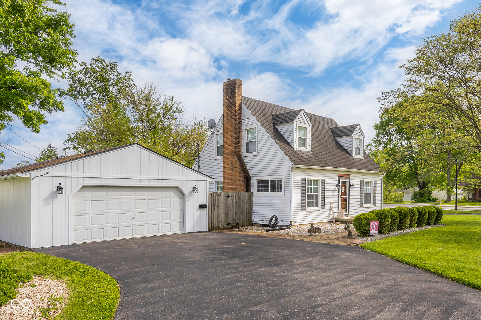 1301 Laurel Drive