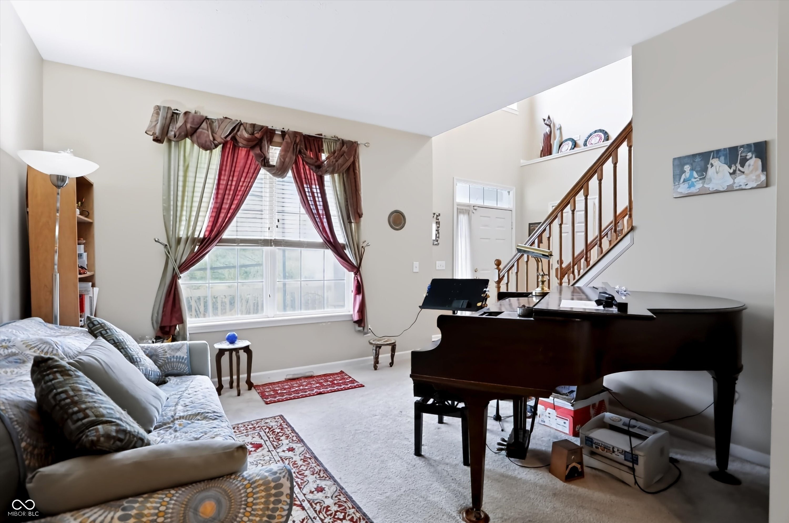281 Wakefield Drive E