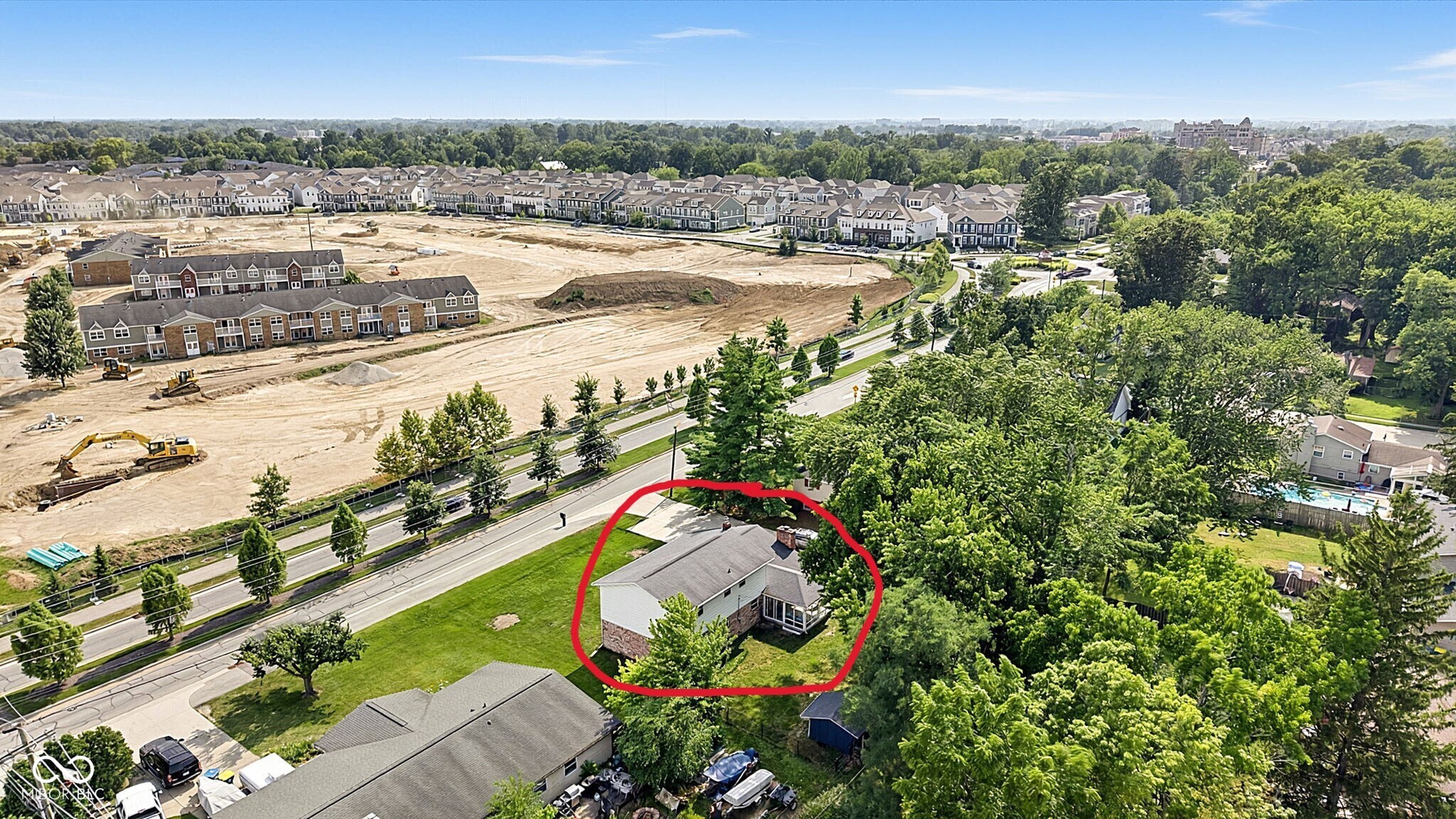 760 E City Center Drive
