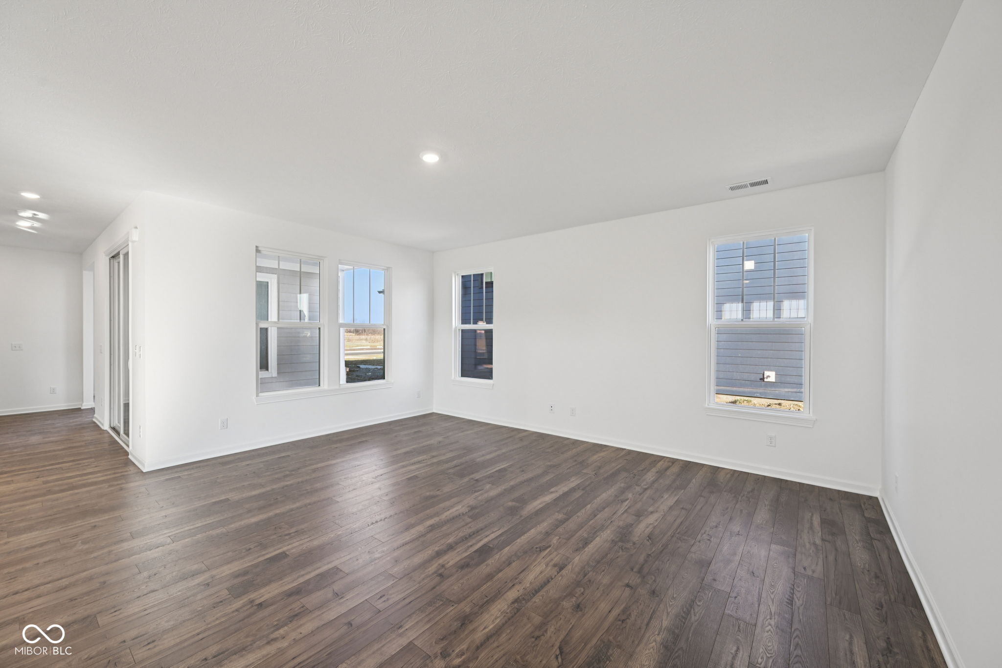 2686 Prism Way