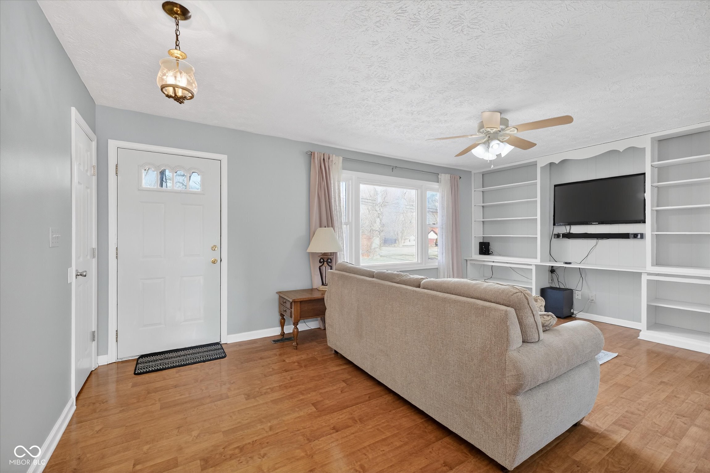 4623 E County Road 100 N