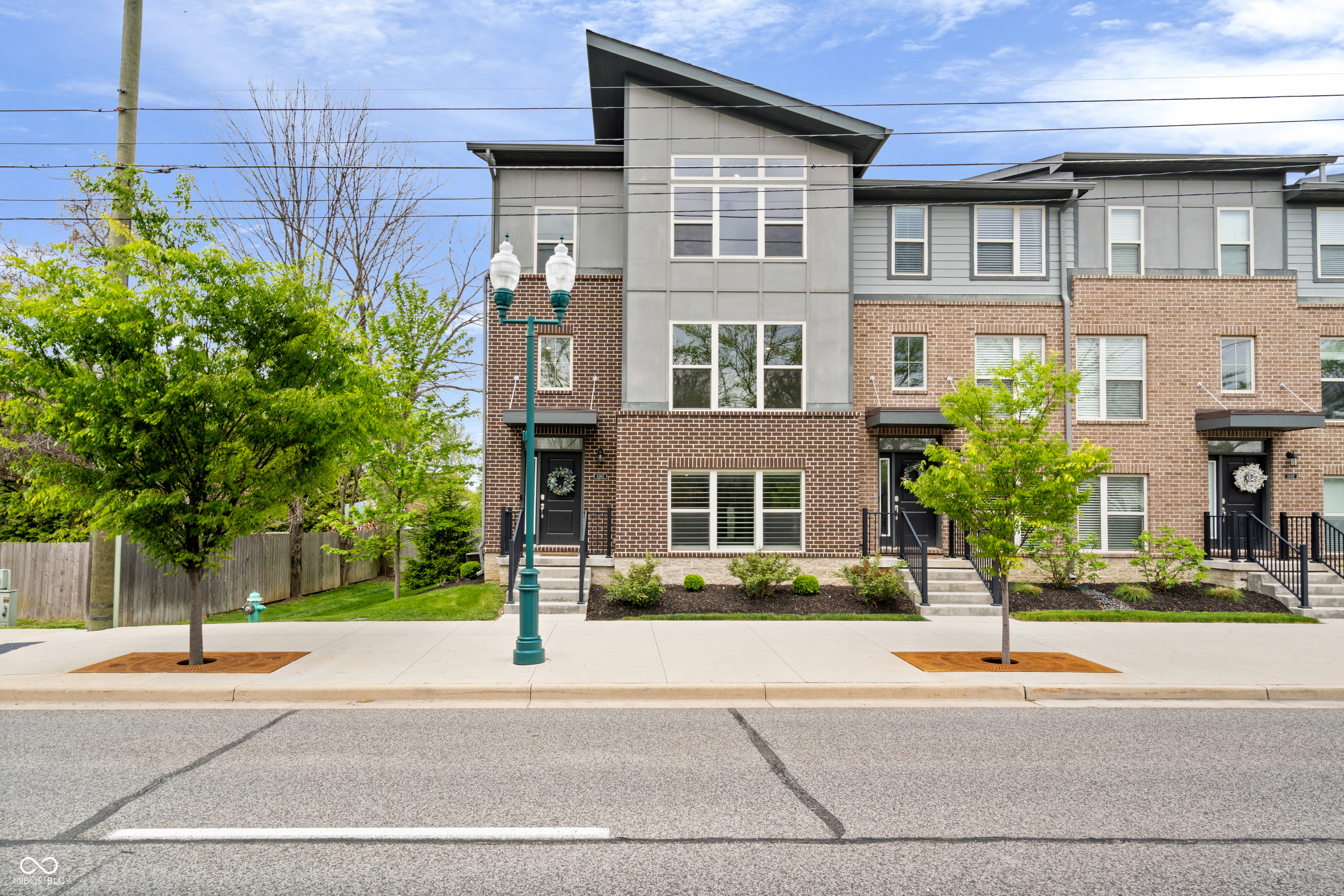 8180 E 116th Street