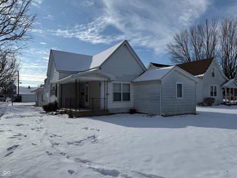 Photo of 727 N A Street, Elwood, IN 46036 (MLS # 22075215)