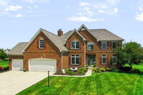 Photo of 11824 Latrobe Court, Fishers, IN 46037 (MLS # 22116465)