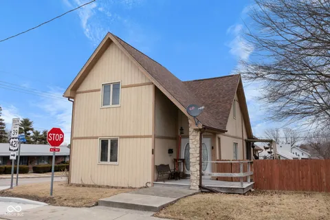 1061 N Jackson Street, Frankfort, IN 46041 - MLS#: 22024135