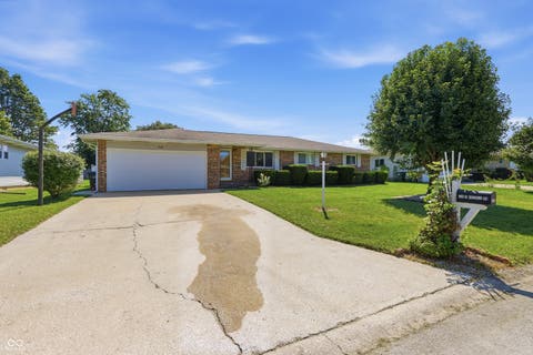 Photo of 508 S Russell Drive, Greensburg, IN 47240 (MLS # 22118408)