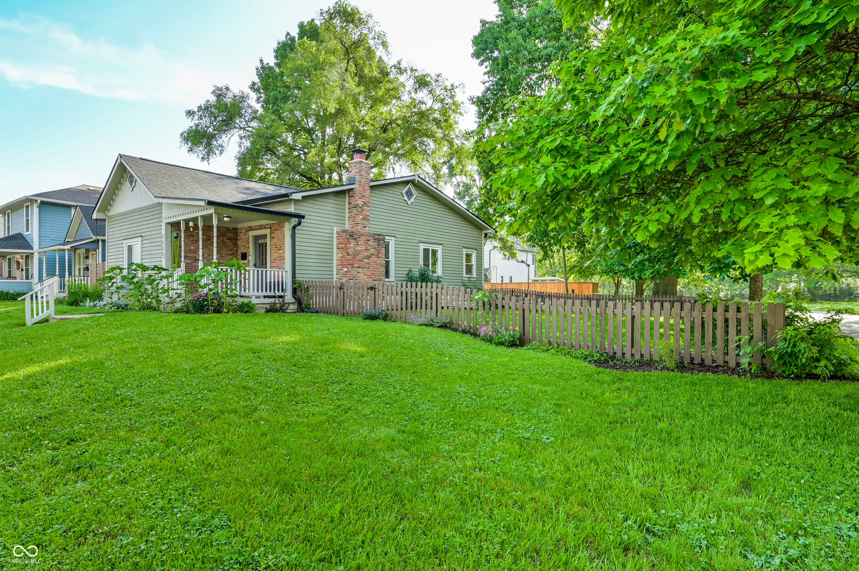 1533 Linden Street
