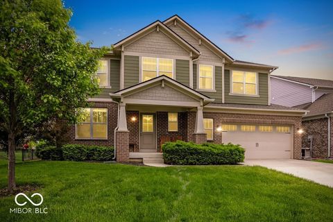 Photo of 15672 Monson Drive, Noblesville, IN 46062 (MLS # 22098952)
