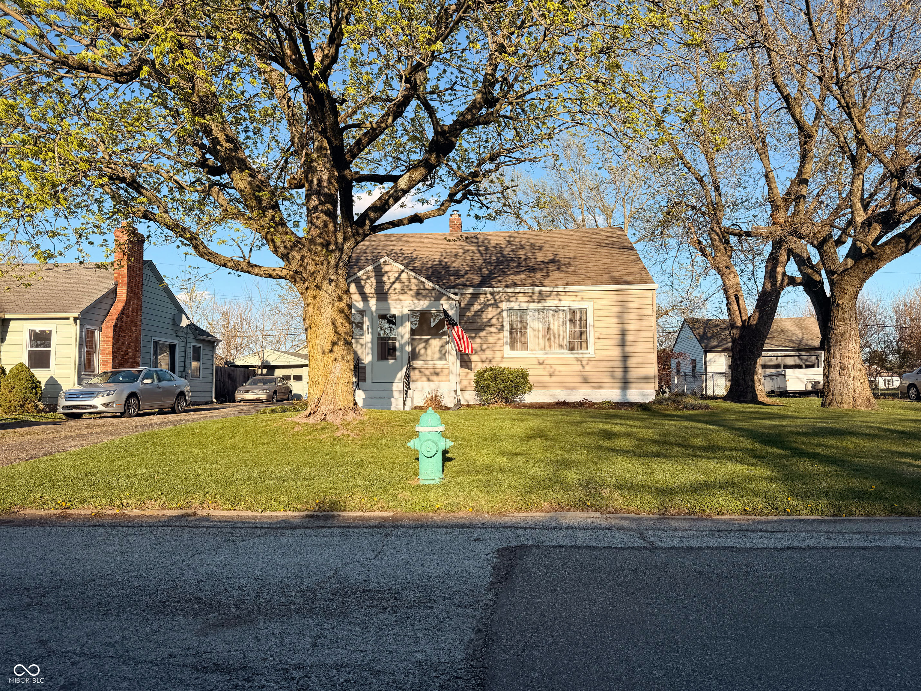 415 N 18th Avenue