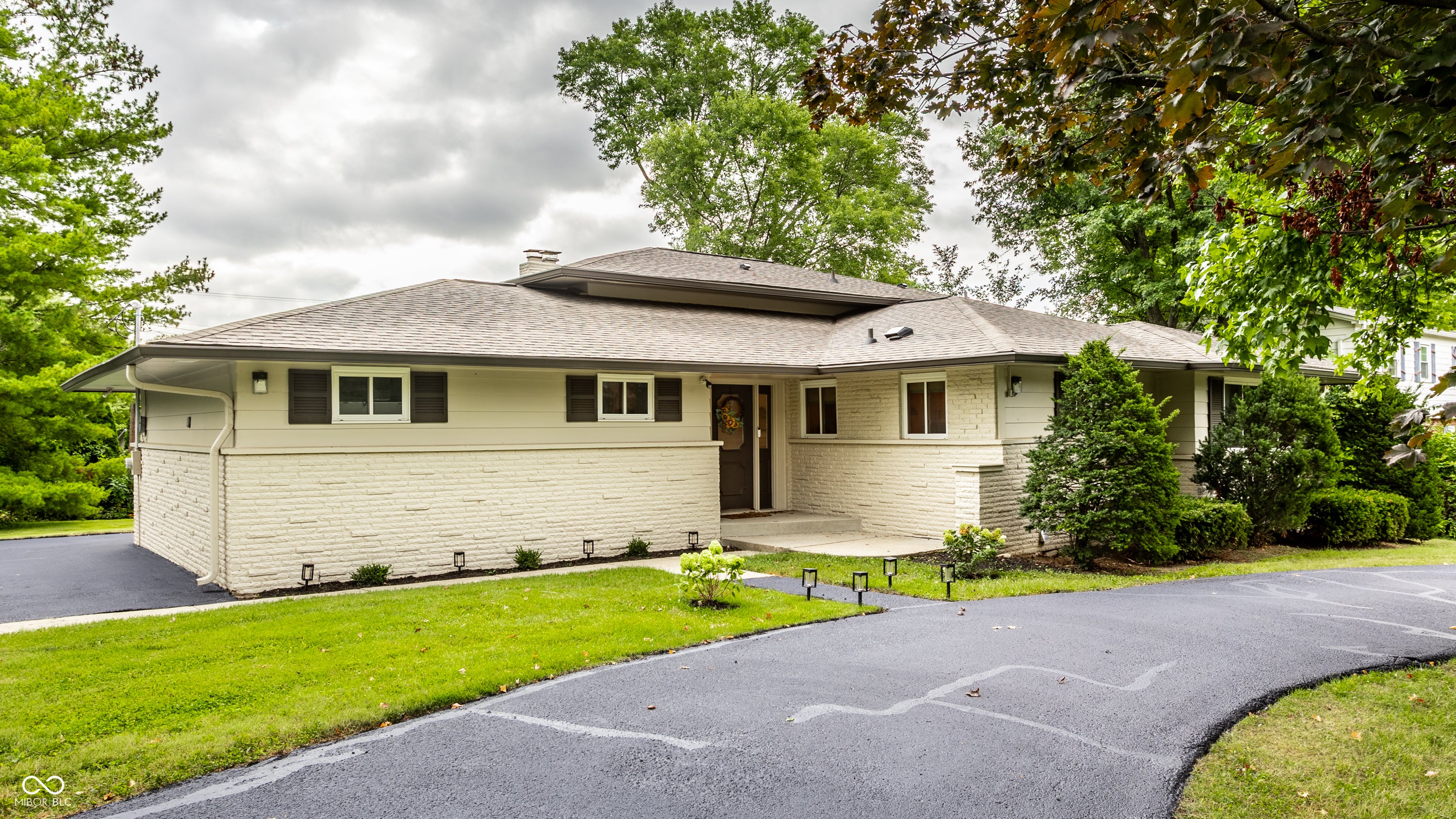 5847 Gloucester Circle