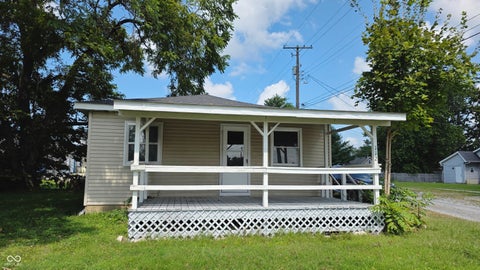 Photo of 112 E Main ST, North Vernon, IN 47265 (MLS # 22123222)