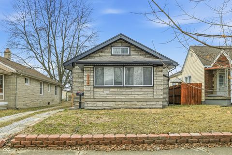 Photo of 1214 N Gladstone Avenue, Indianapolis, IN 46201 (MLS # 22054949)