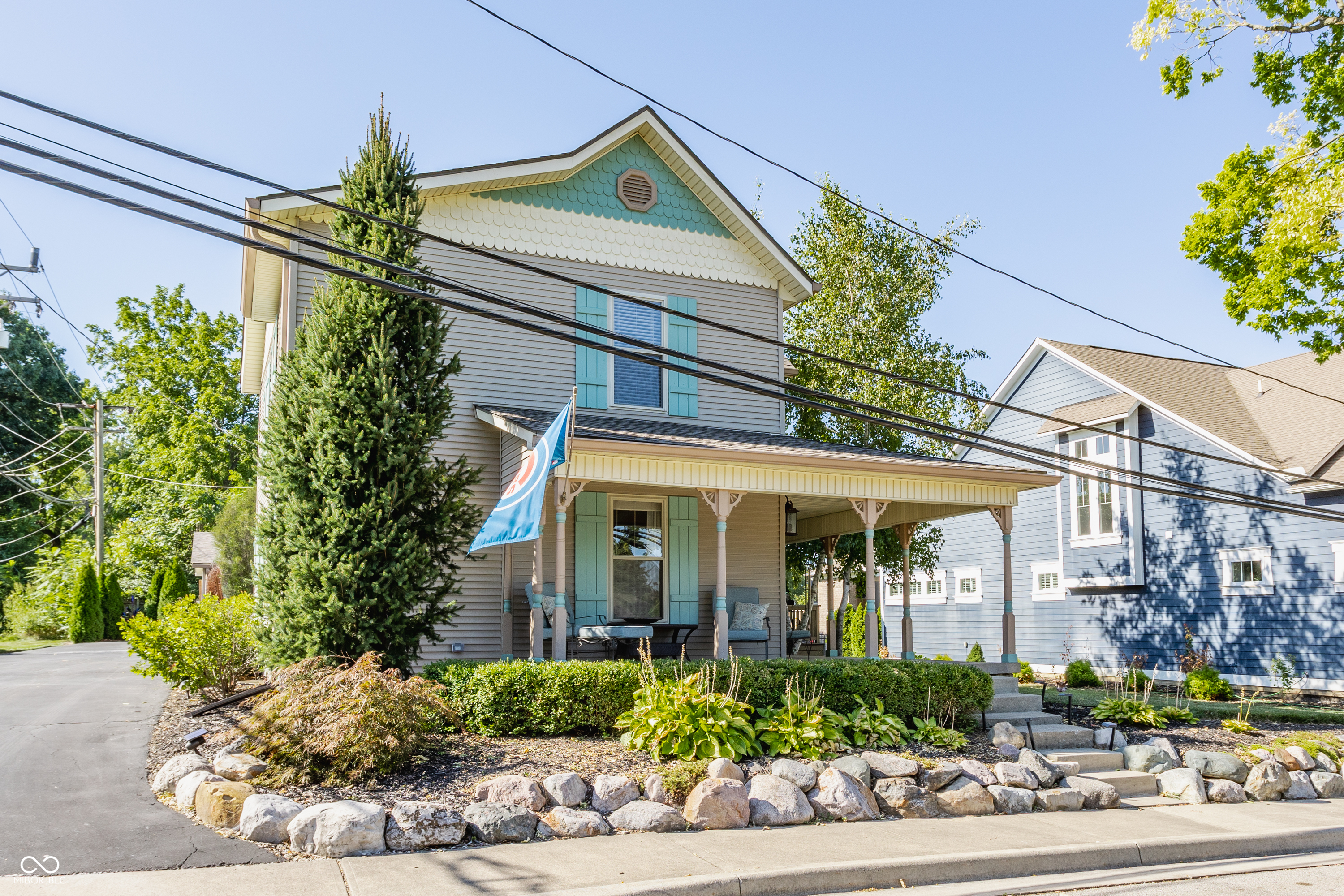 121 SE 1st Street SE