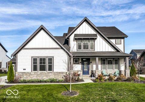 Photo of 52 Henbury Court, Westfield, IN 46074 (MLS # 22082944)