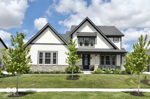 52 Henbury Court Westfield IN 46074