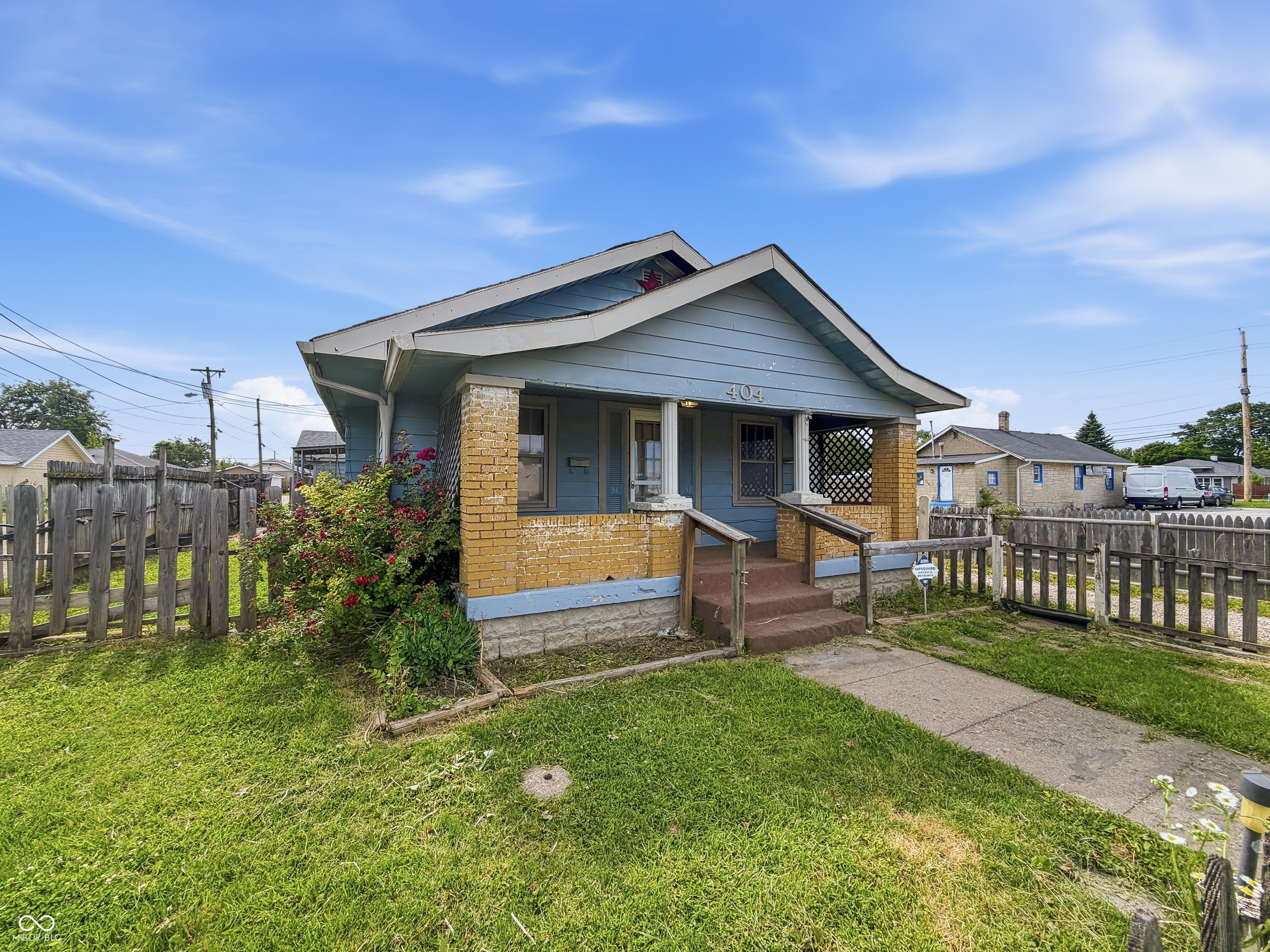 404 Foltz Street