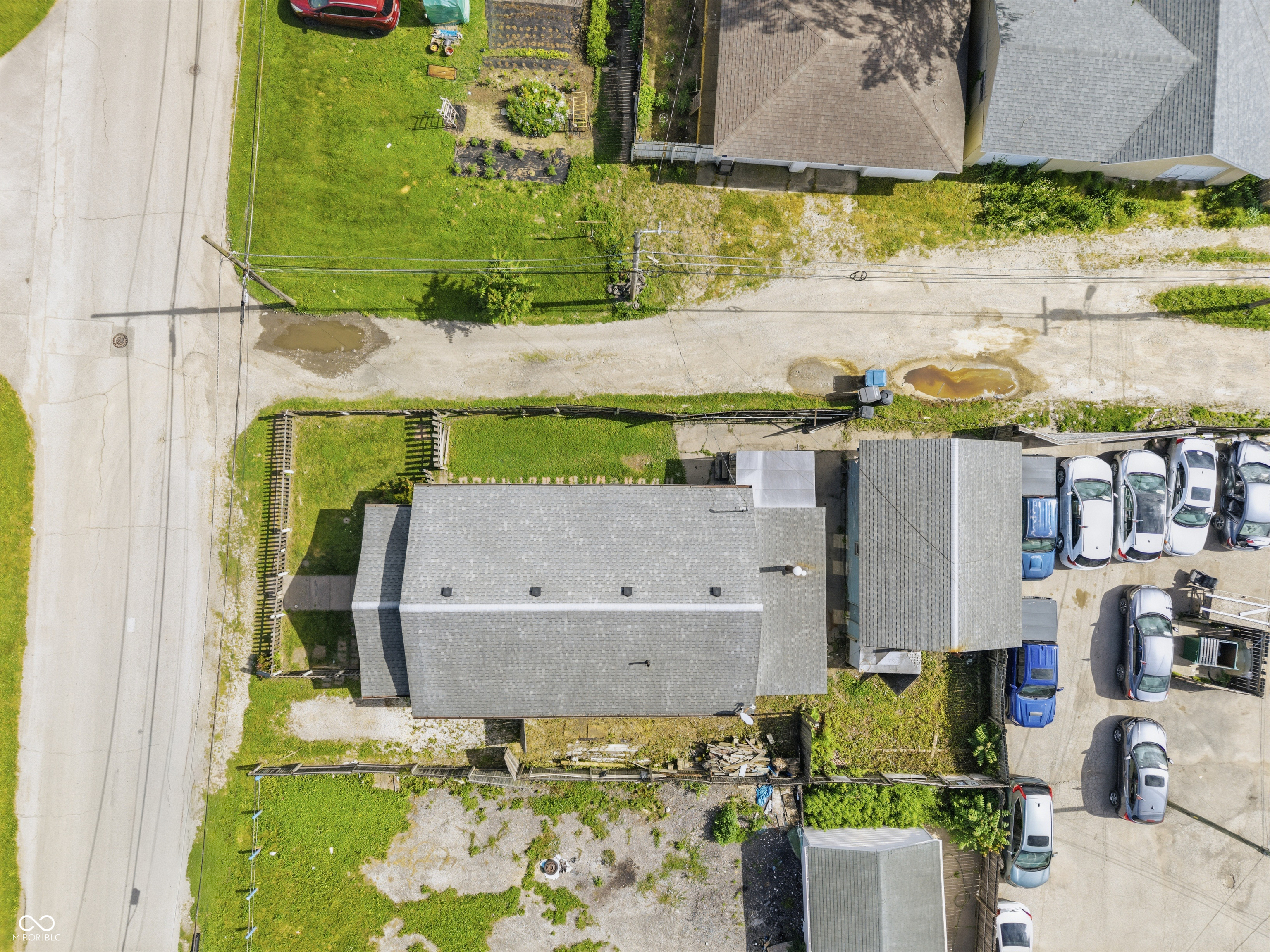 404 Foltz Street