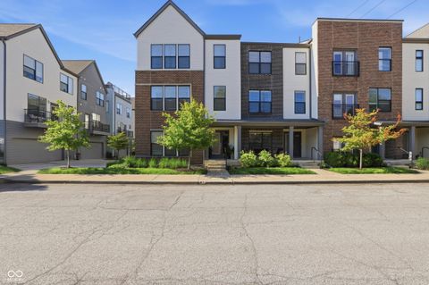Photo of 465 E 19th Street, Indianapolis, IN 46202 (MLS # 22104116)