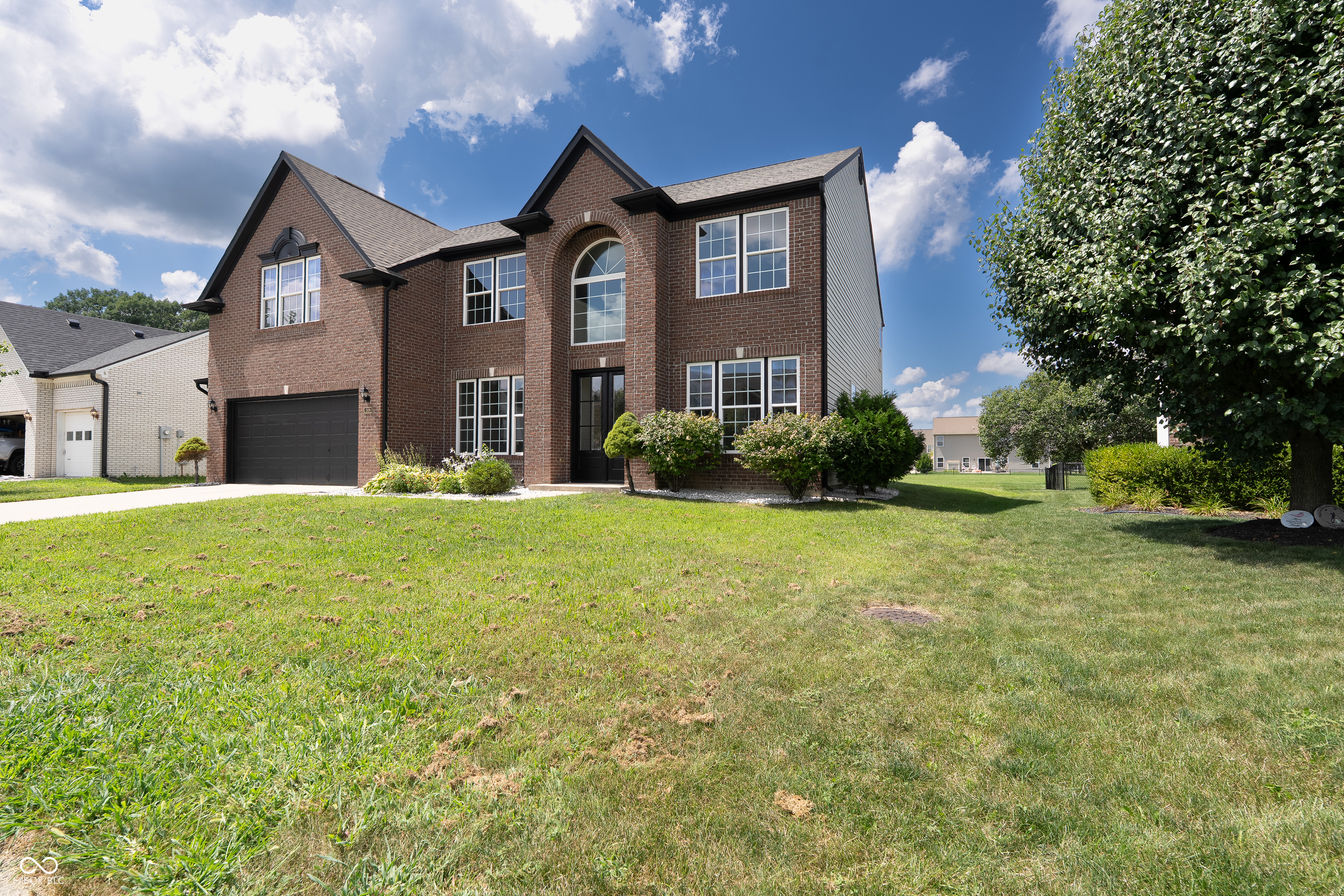 1509 Old Thicket Court