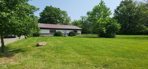 92 E Trestle Road Veedersburg IN 47987