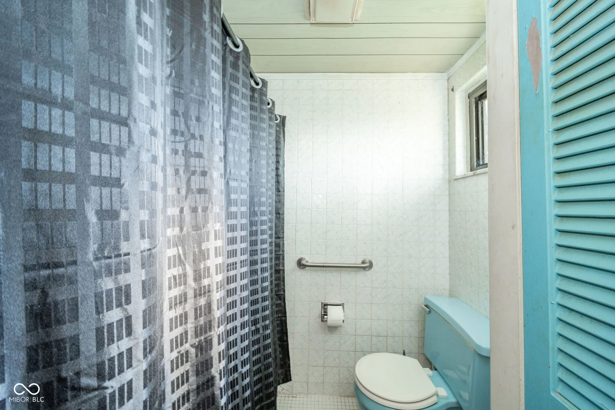 Alexandria, Indiana 46001, United States, 3 Bedrooms Bedrooms, ,2 BathroomsBathrooms,Residential,Pending,204383