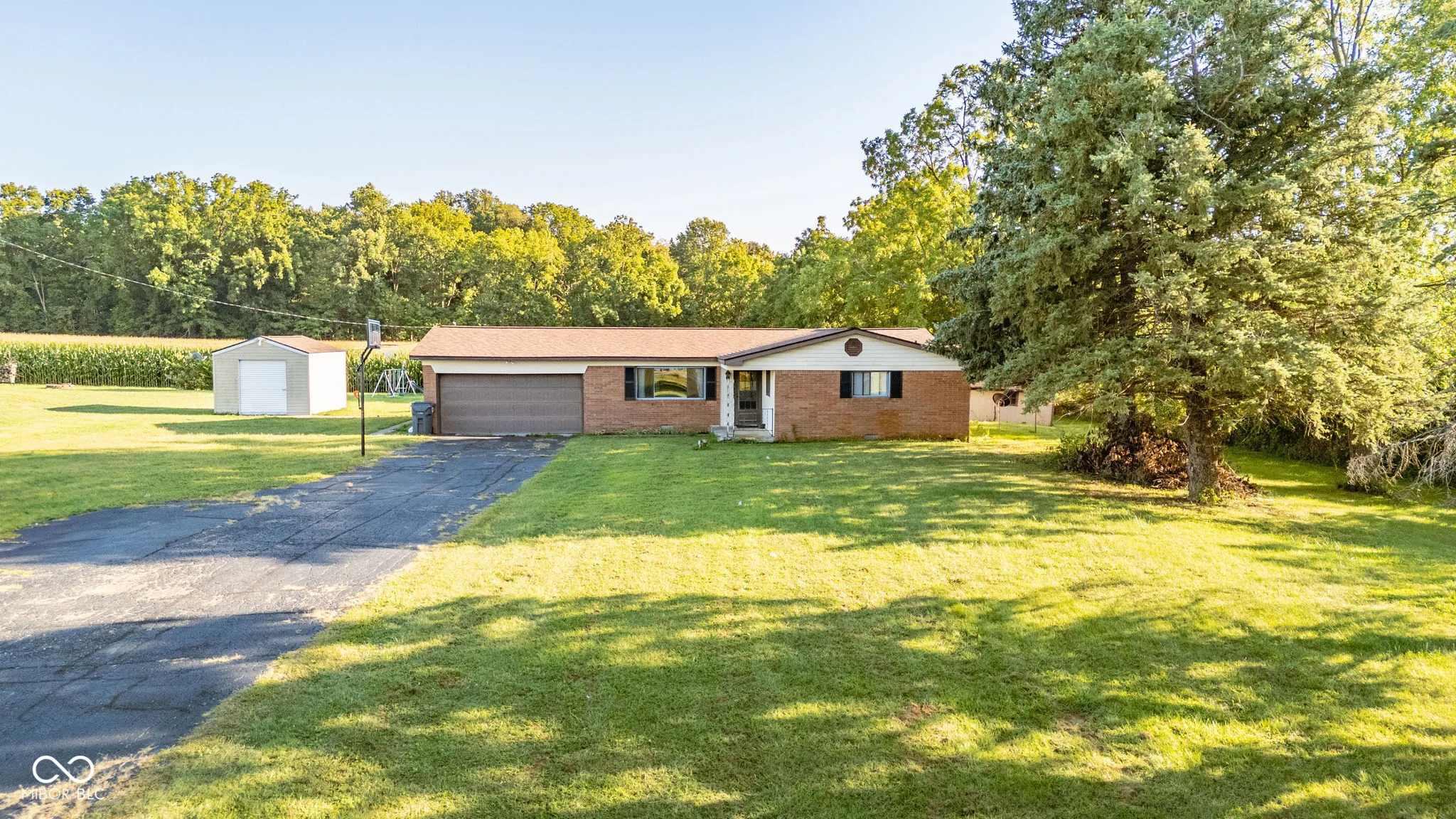 Alexandria, Indiana 46001, United States, 3 Bedrooms Bedrooms, ,2 BathroomsBathrooms,Residential,Pending,204383