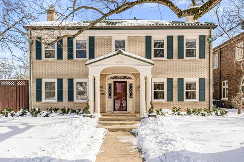 Photo of 5365 N Washington Boulevard, Indianapolis, IN 46220 (MLS # 21993165)