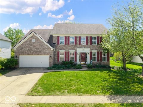 Photo of 9932 Parkshore Drive, Fishers, IN 46038 (MLS # 22096191)