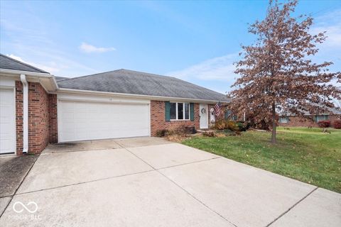 Photo of 1715 Lebanon Road #15, Crawfordsville, IN 47933 (MLS # 22075435)