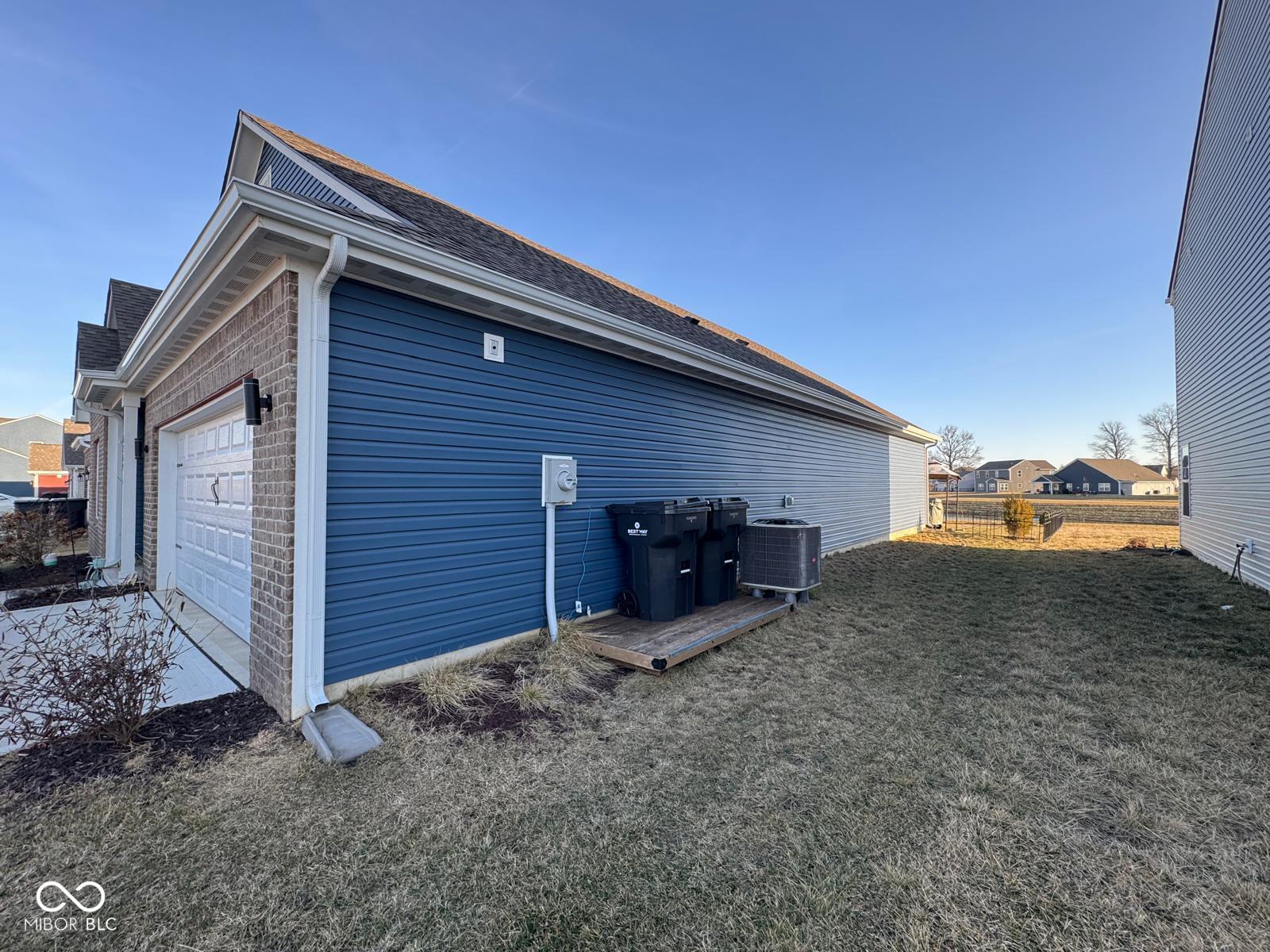 6769 Honeysuckle Way