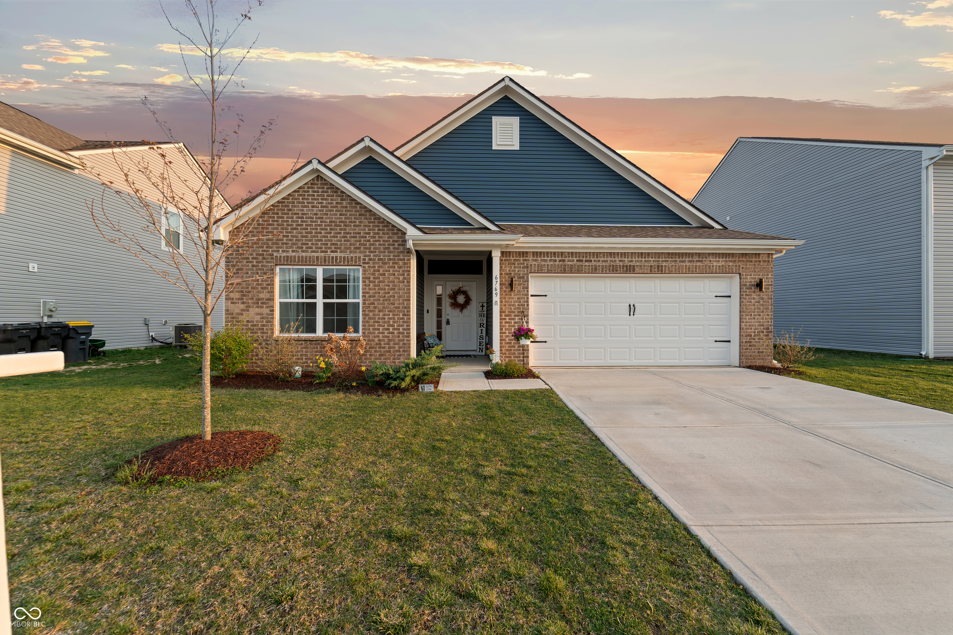 6769 Honeysuckle Way