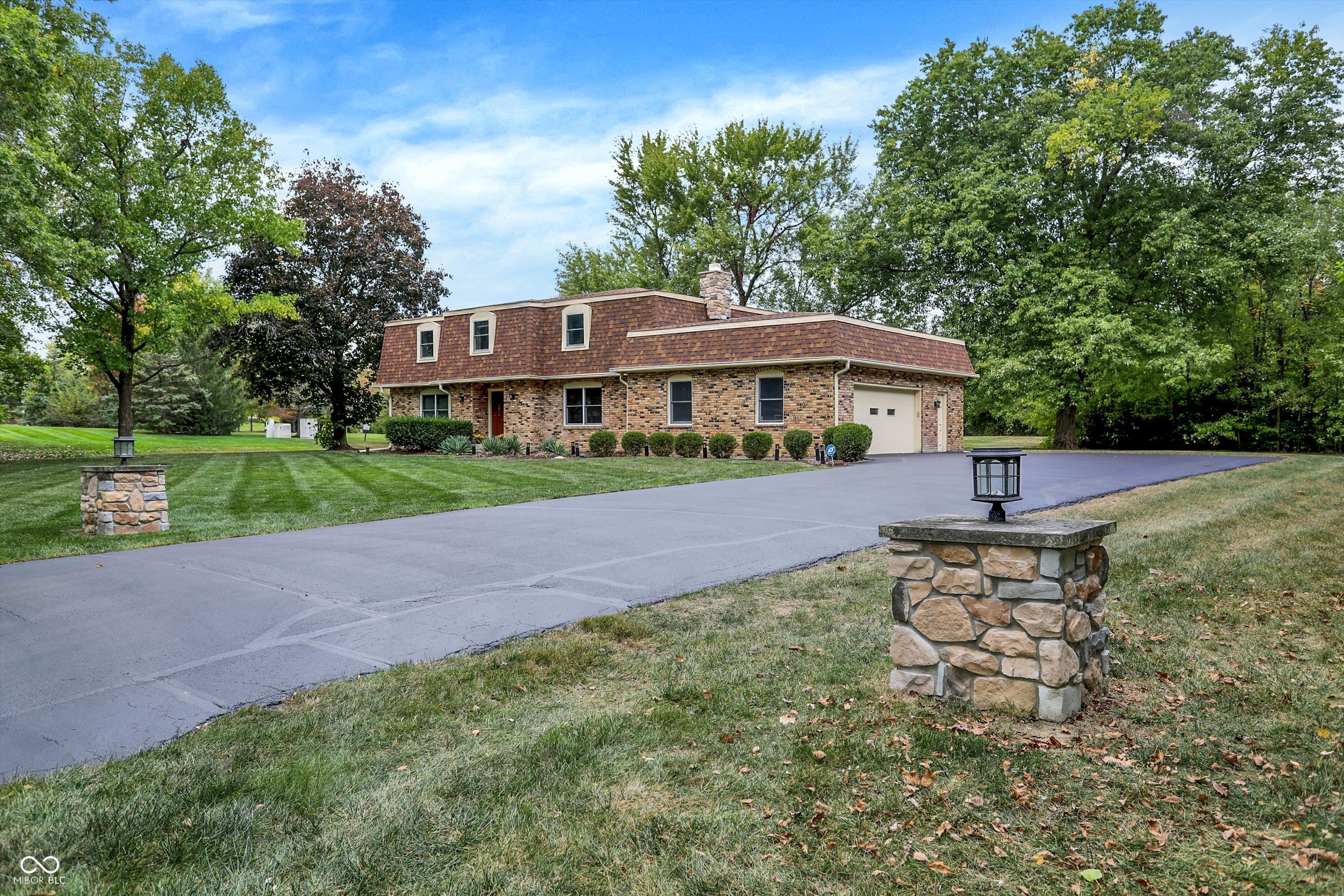 1750 Royalton Drive