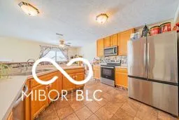 Indianapolis, Indiana 46235, United States, 3 Bedrooms Bedrooms, ,3 BathroomsBathrooms,Residential,Pending,521