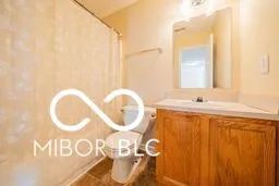 Indianapolis, Indiana 46235, United States, 3 Bedrooms Bedrooms, ,3 BathroomsBathrooms,Residential,Pending,521