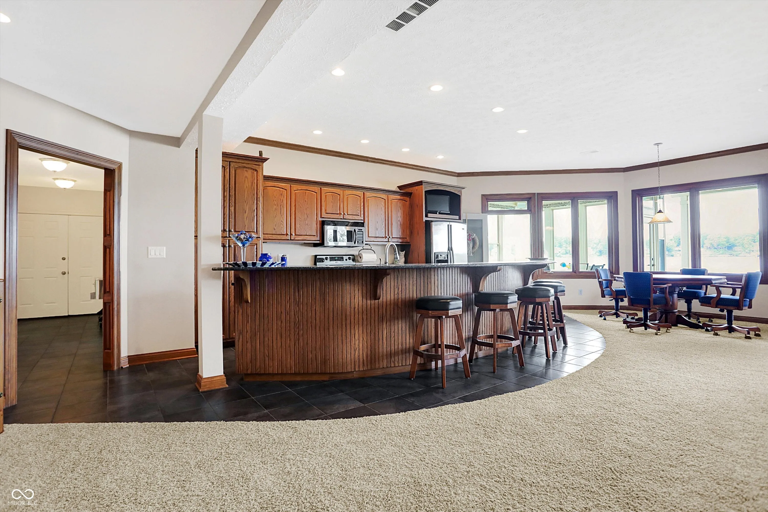 Indianapolis, Indiana 46236, United States, 6 Bedrooms Bedrooms, ,8 BathroomsBathrooms,Residential,Active,48114