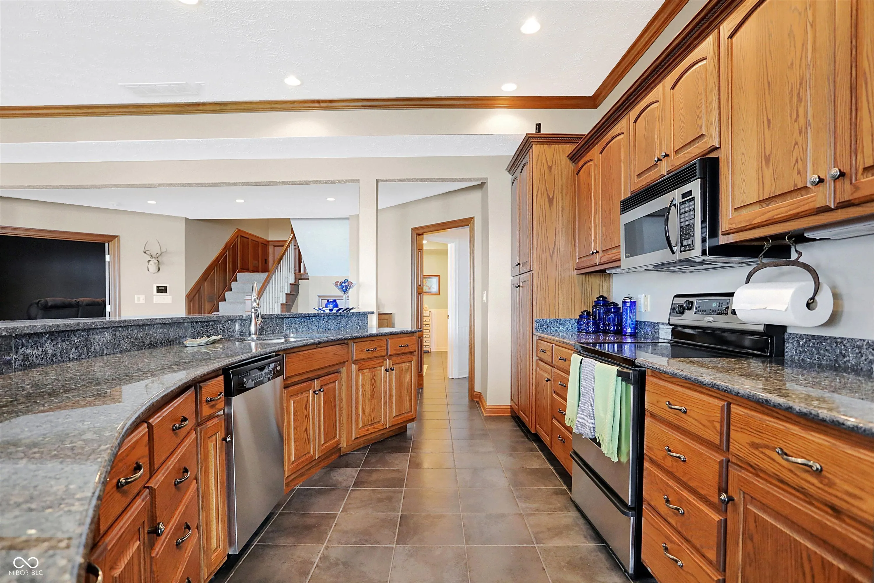 Indianapolis, Indiana 46236, United States, 6 Bedrooms Bedrooms, ,8 BathroomsBathrooms,Residential,Active,48114