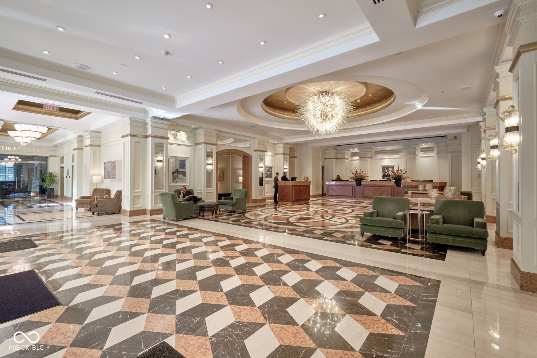 1 N Illinois Street 2101