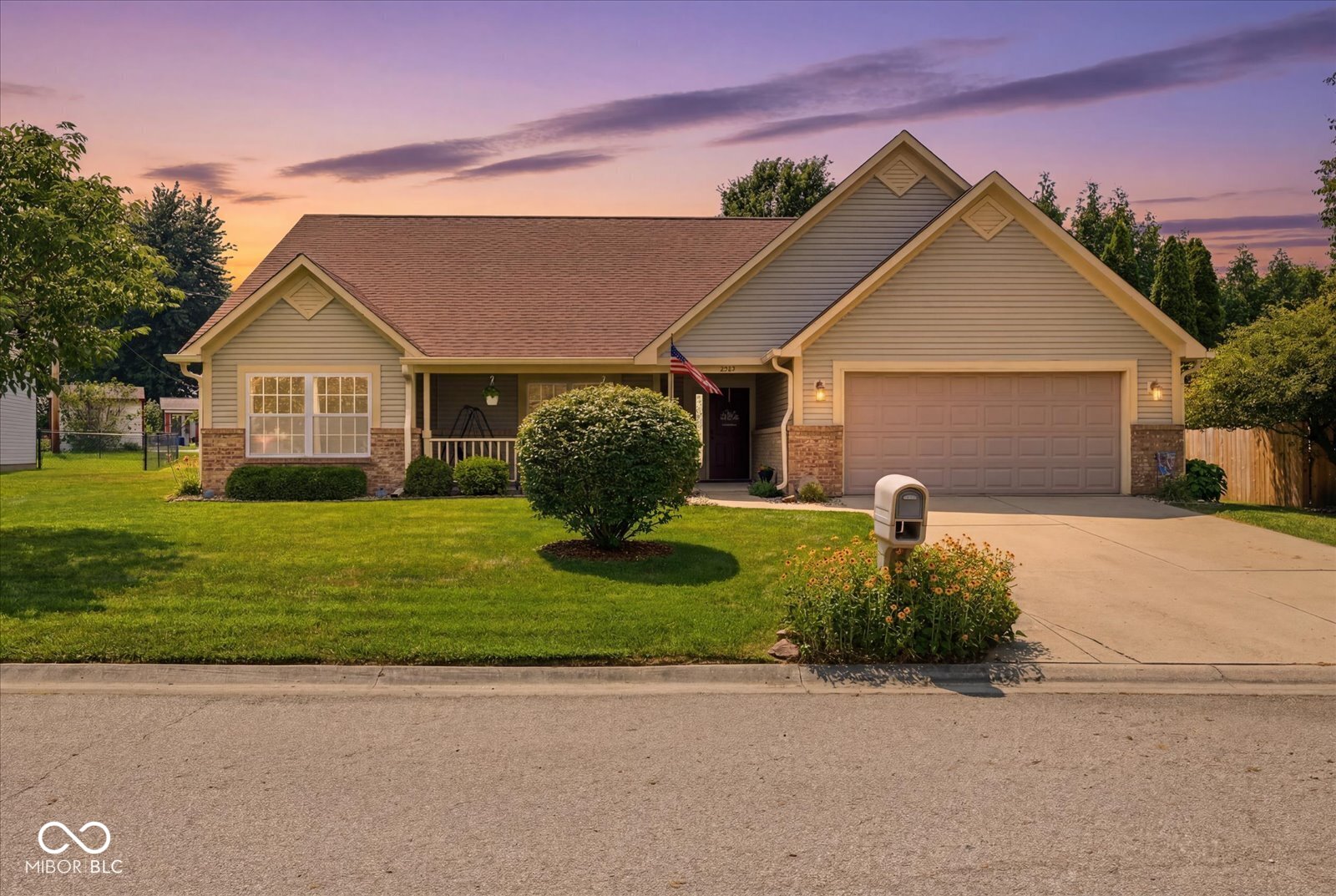 2307 Eagle Brook Drive
