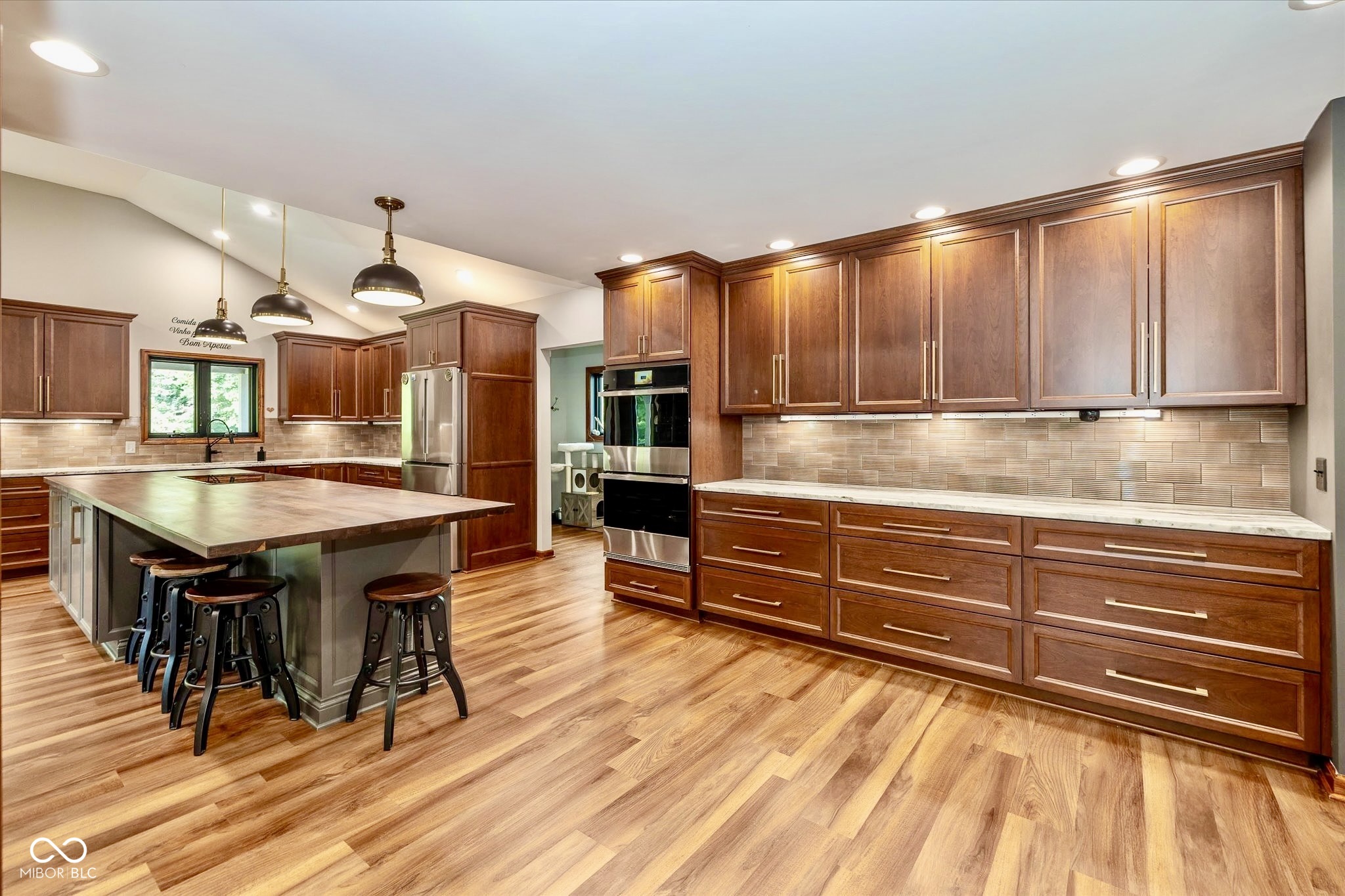 7287 W State Road 252 Road W