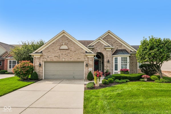 12961 DUVAL DR, FISHERS, IN 46037 - Image c471ab03be3d9ed2cd7848d836c8dde3/627388712