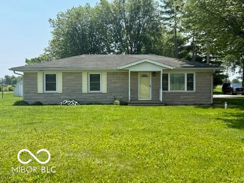 535 S 450 E Franklin IN 46131