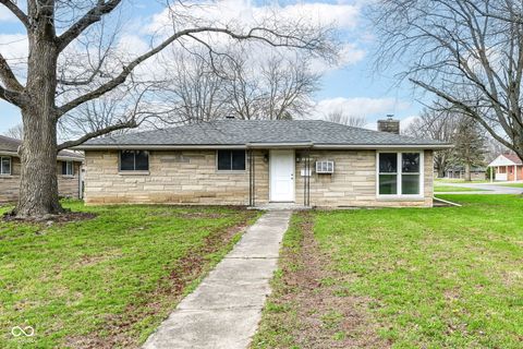 Photo of 2328 E 9th Street, Anderson, IN 46012 (MLS # 22092281)