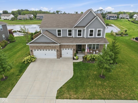 Photo of 19279 Gillcrest Drive, Noblesville, IN 46062 (MLS # 22121619)