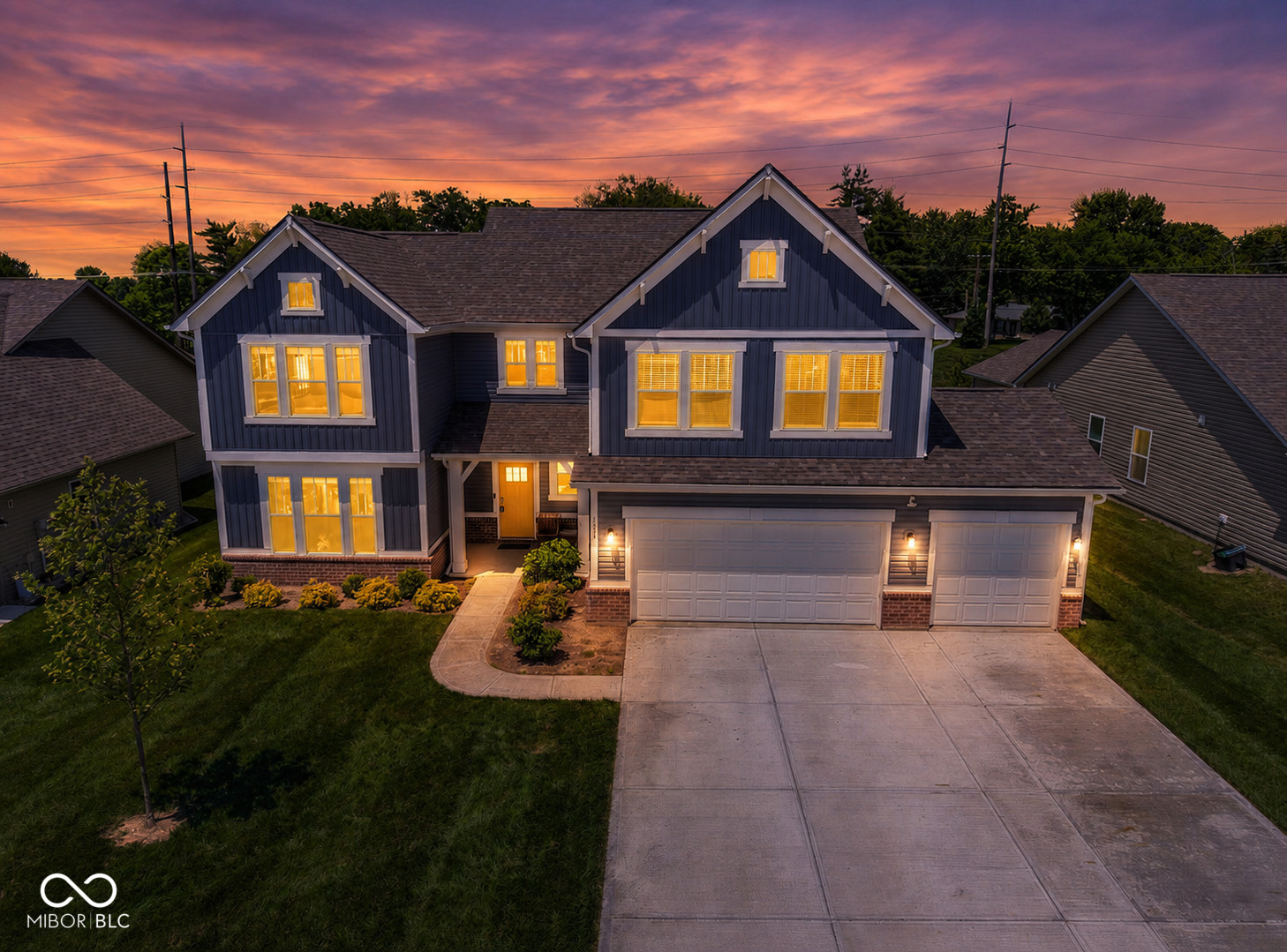1054 E Valley Oak Court