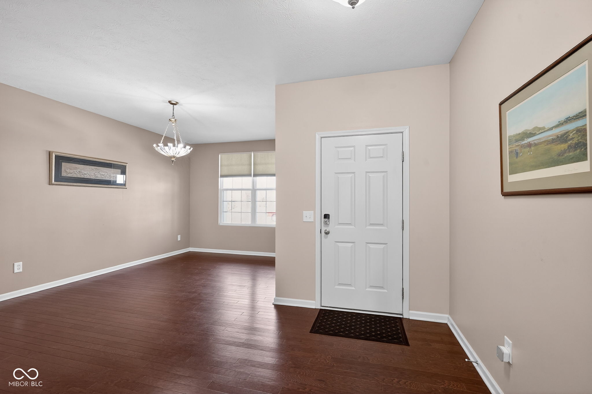 6121 Marigold Court