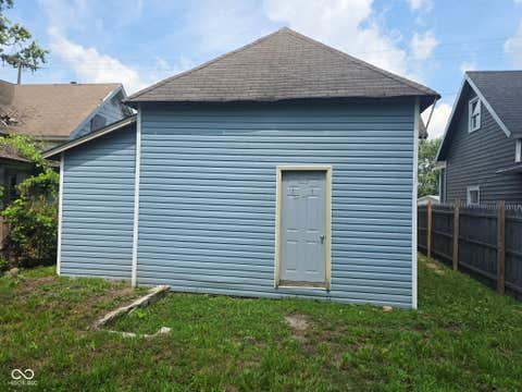 Photo of 1724 S Hoyt Avenue, Muncie, IN 47302 (MLS # 22117522)